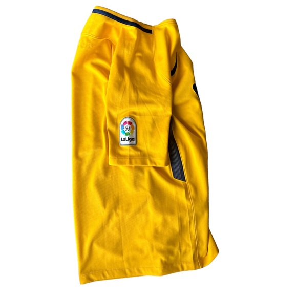 Atletico Madrid 2017 Away Jersey - Picture 5 of 14